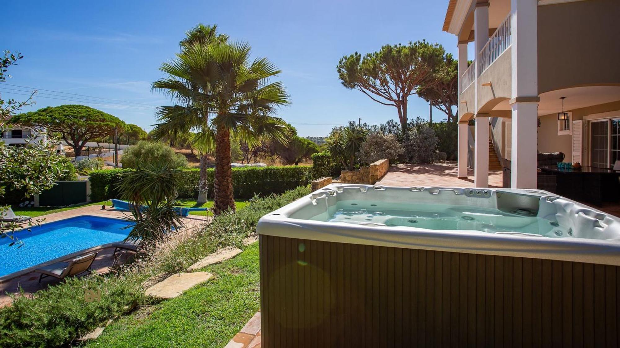 Luxuosa Moradia V5 Em Quarteira - Greice Homes Exterior foto