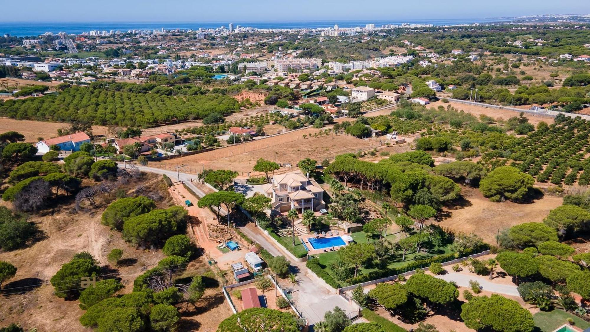 Luxuosa Moradia V5 Em Quarteira - Greice Homes Exterior foto